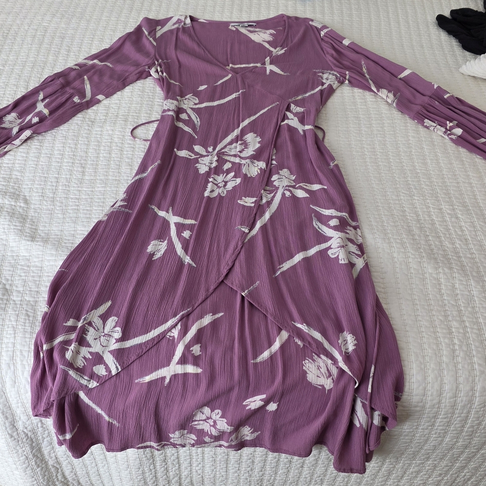O'Neill Lavender Floral Long Sleeve Dress